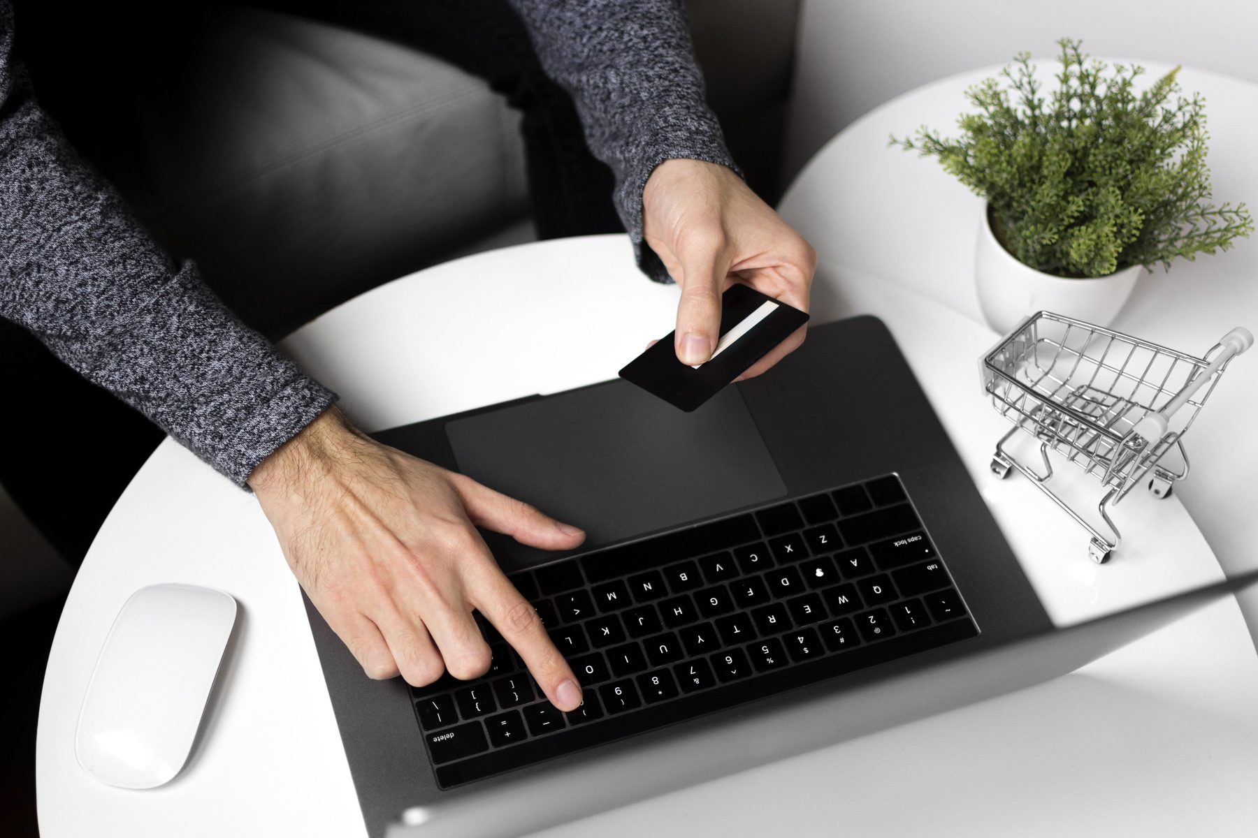 E-Ticaret Yönetimi